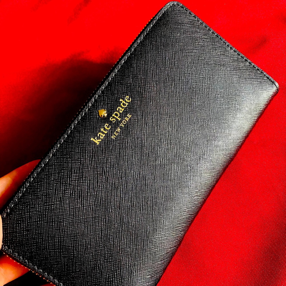 Kate Spade New leather wallet